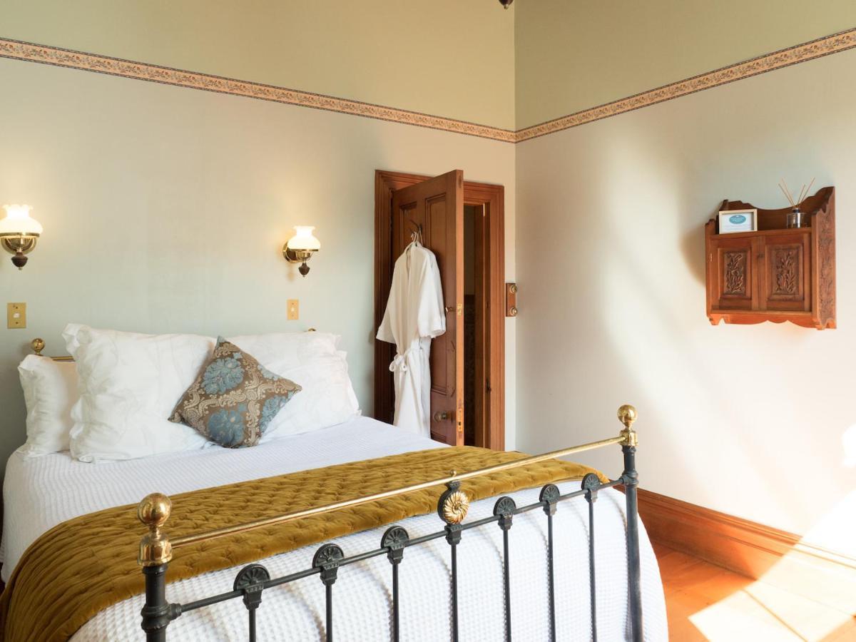 Ounuwhao B&B Guest Lodge รัสเซล ภายนอก รูปภาพ